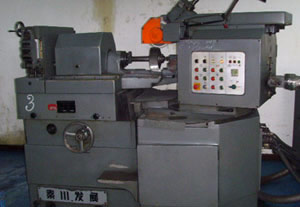 齒形加工設(shè)備-Y7132A磨齒機(jī)